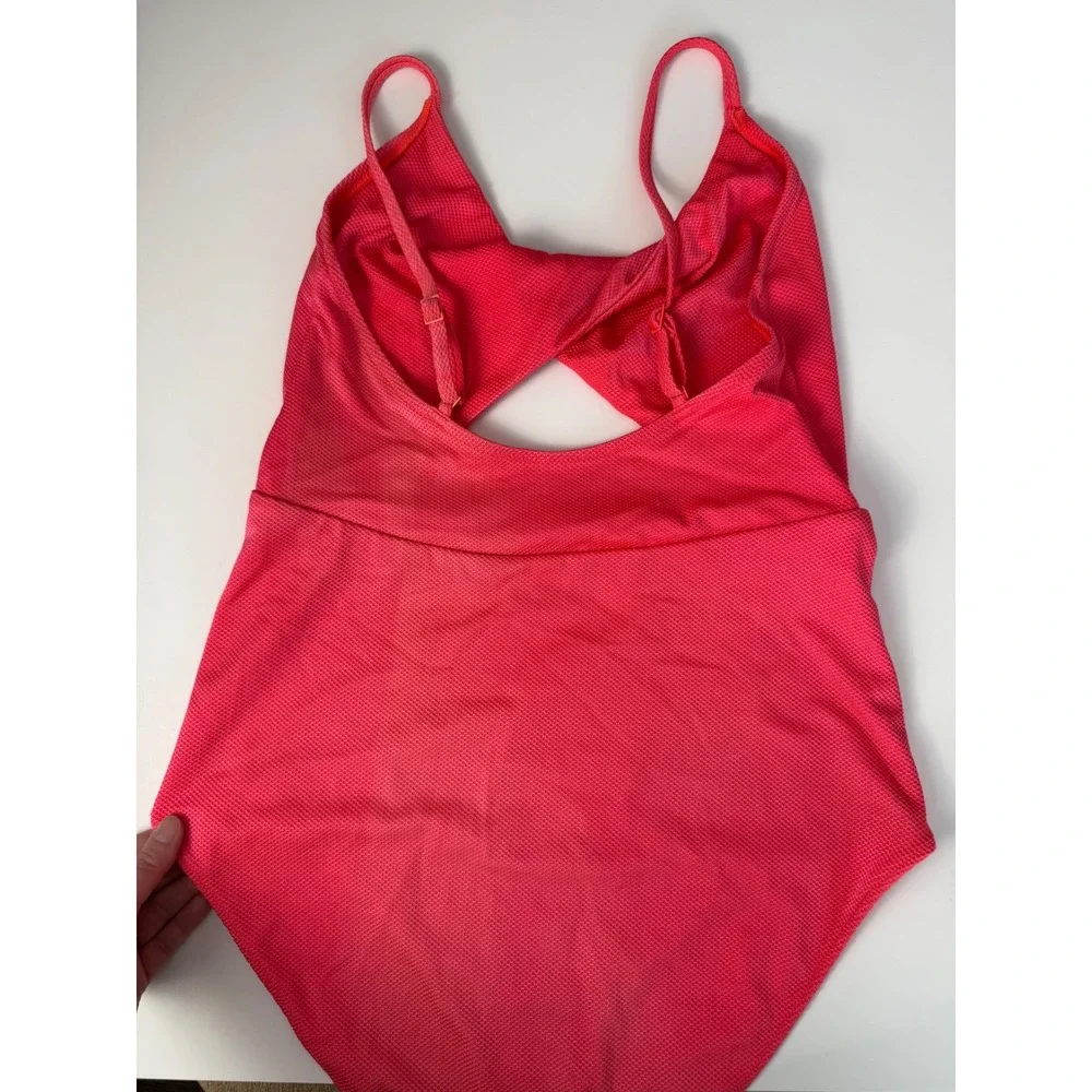 Aerie Pink Textured Cutout One Piece Swimsuit XL Long READ DESCRIPTION